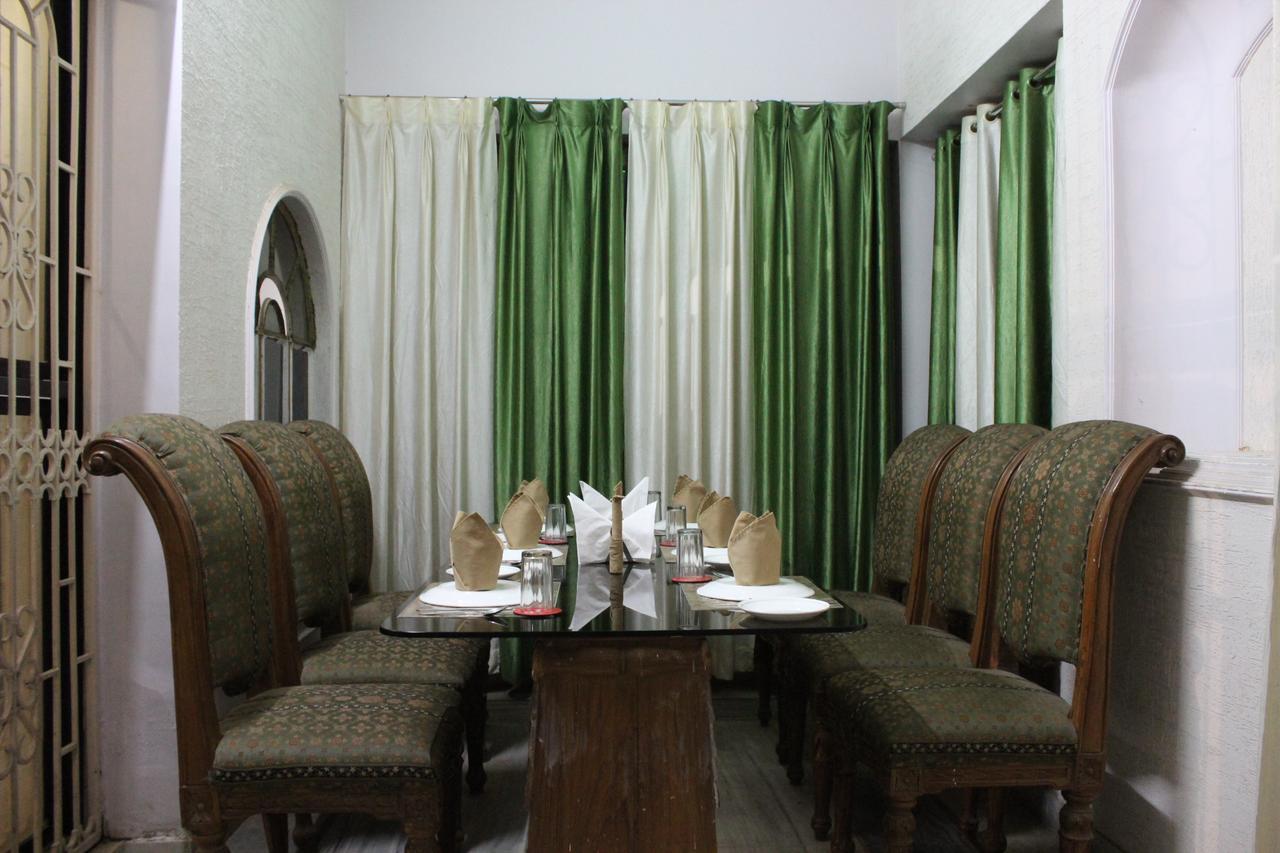 Hotel Cradle Inn 兰契 外观 照片